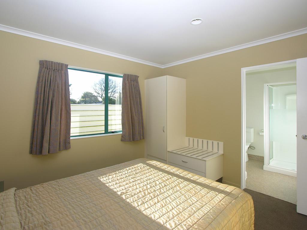 Discovery Motor Lodge Masterton Kamer foto